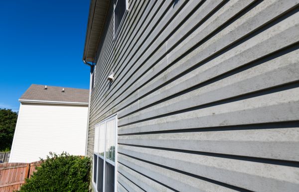 Vinyl Siding Panel Replacement in Kansas City
